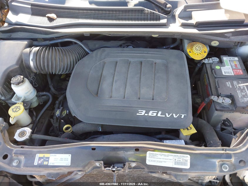 2015 Chrysler Town & Country Touring VIN: 2C4RC1BGXFR544793 Lot: 43637862