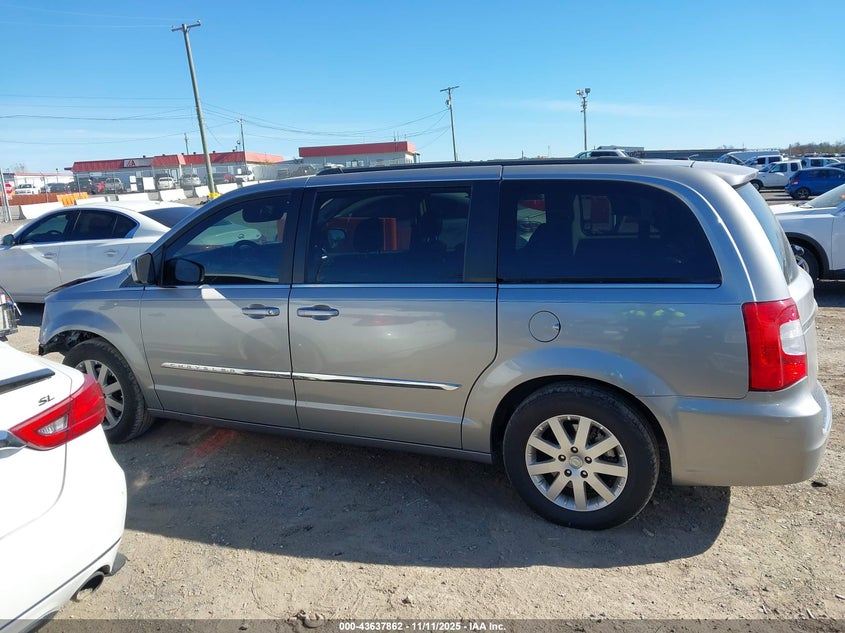 2015 Chrysler Town & Country Touring VIN: 2C4RC1BGXFR544793 Lot: 43637862