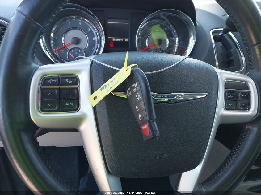 2015 Chrysler Town & Country Touring VIN: 2C4RC1BGXFR544793 Lot: 43637862