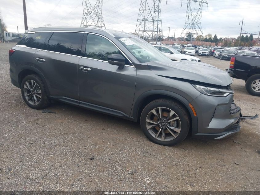 INFINITI QX60 LUXE AWD
