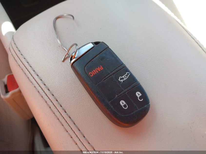 2016 Chrysler 200 Limited VIN: 1C3CCCAB8GN112651 Lot: 43637934