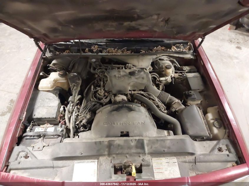 1996 Lincoln Town Car Cartier VIN: 1LNLM83W3TY607897 Lot: 43637942