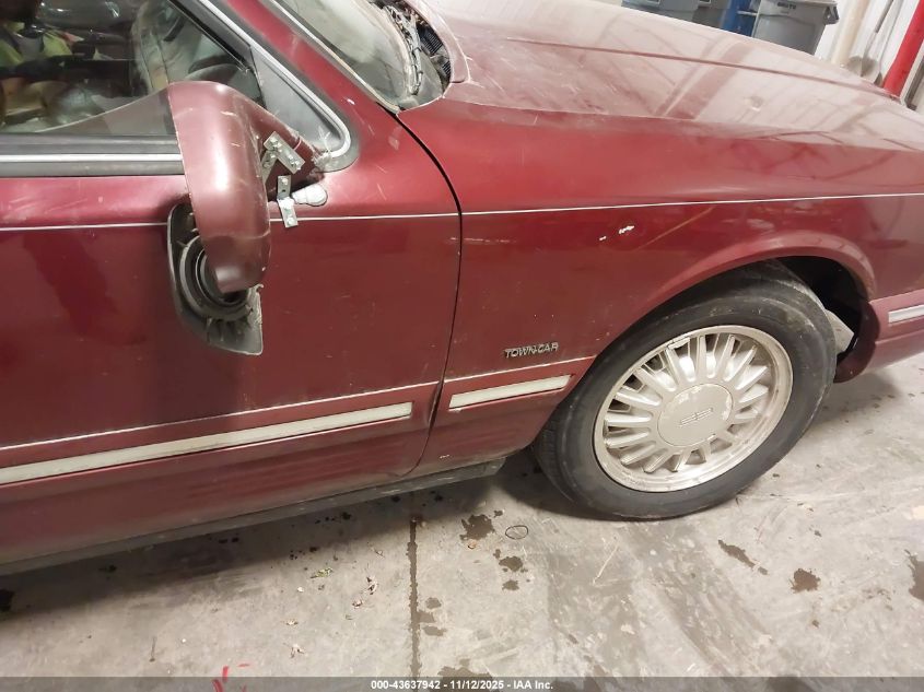 1996 Lincoln Town Car Cartier VIN: 1LNLM83W3TY607897 Lot: 43637942