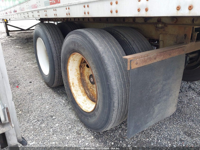 1996 GREAT DANE TRAILERS GREAT DANE TRAILERS auction photo 7