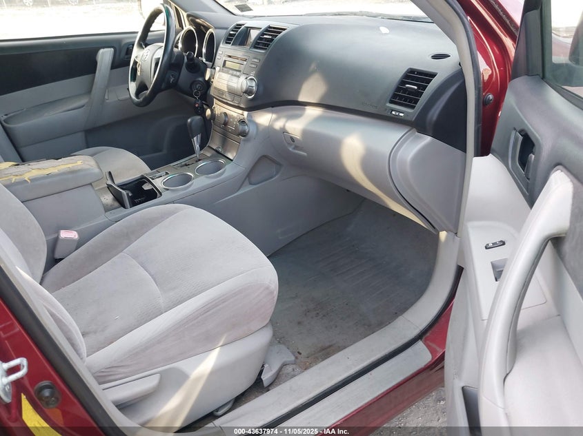 2008 Toyota Highlander VIN: JTEDS41A682033994 Lot: 43637974