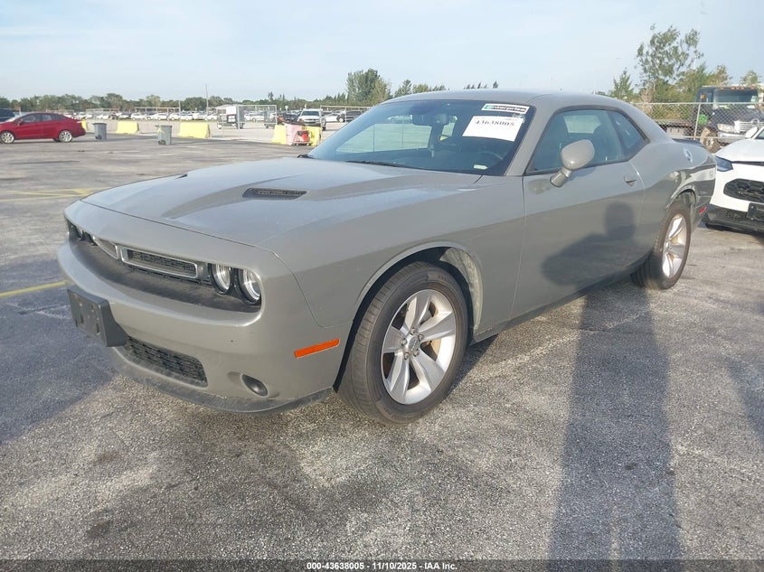 2C3CDZAG7PH602003 2023 DODGE CHALLENGER photo no. 2