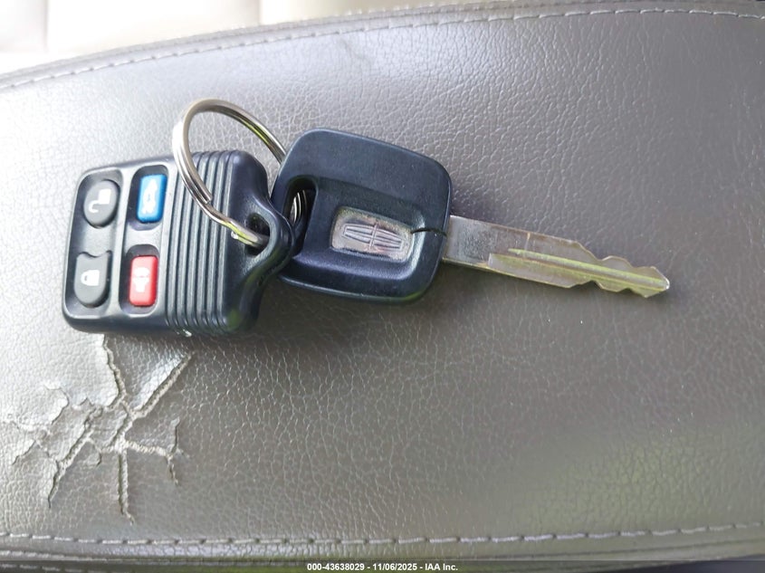 2002 Lincoln Ls V8 Auto VIN: 1LNHM87AX2Y695575 Lot: 43638029