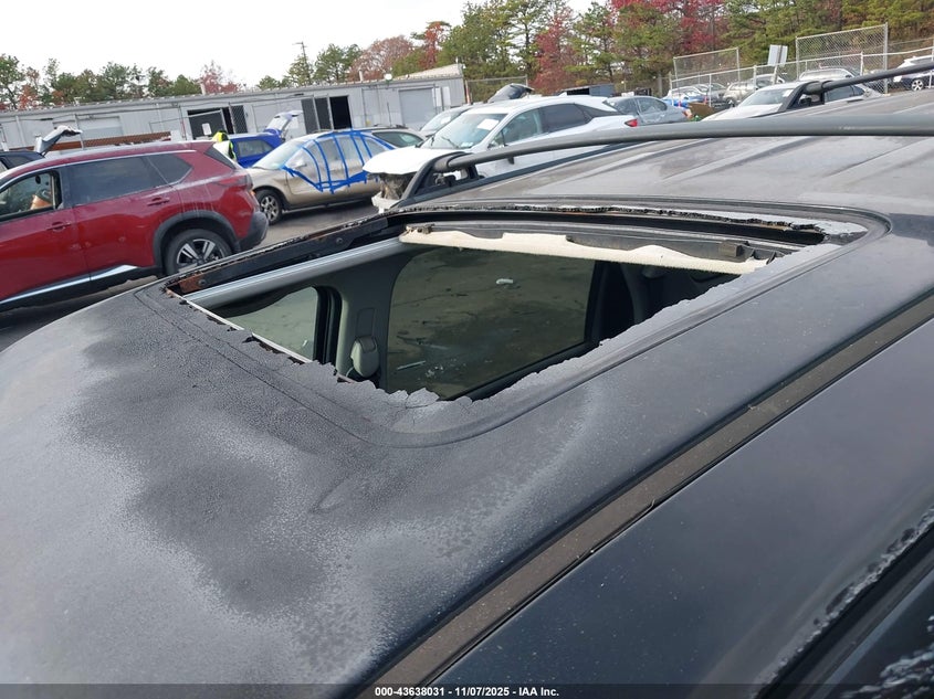 2004 Ford Escape Limited VIN: 1FMCU94194KA24943 Lot: 43638031