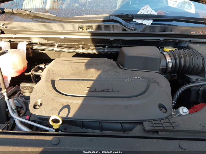 2022 Chrysler Pacifica Touring L VIN: 2C4RC1BG8NR220353 Lot: 43638095