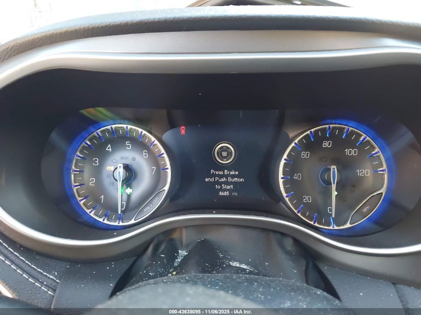 2022 Chrysler Pacifica Touring L VIN: 2C4RC1BG8NR220353 Lot: 43638095