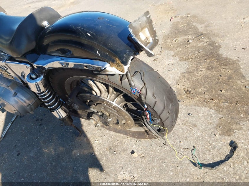 2001 Harley-Davidson Xl883 VIN: 1HD4CAM181K158933 Lot: 43638135