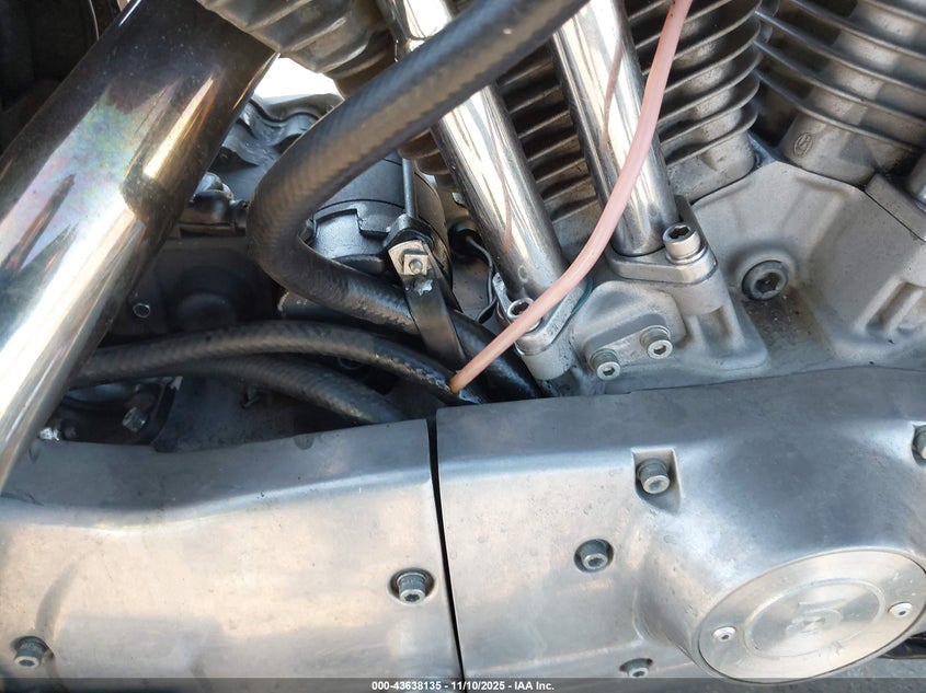 2001 Harley-Davidson Xl883 VIN: 1HD4CAM181K158933 Lot: 43638135