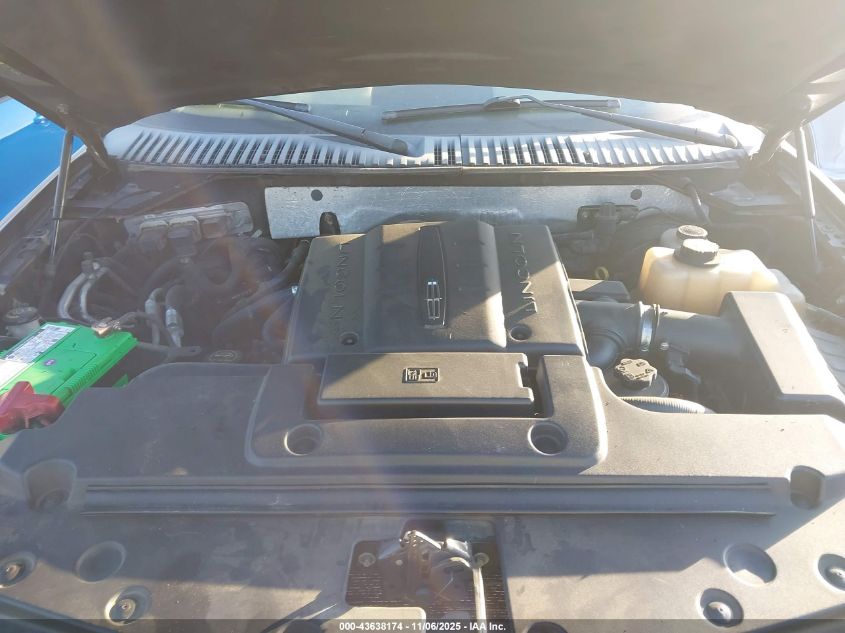 2008 Lincoln Navigator VIN: 5LMFU28538LJ12109 Lot: 43638174