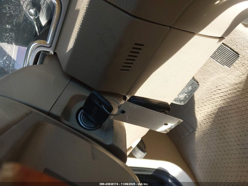 2008 Lincoln Navigator VIN: 5LMFU28538LJ12109 Lot: 43638174