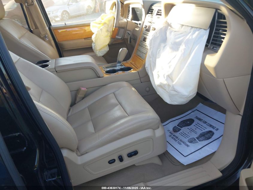 2008 Lincoln Navigator