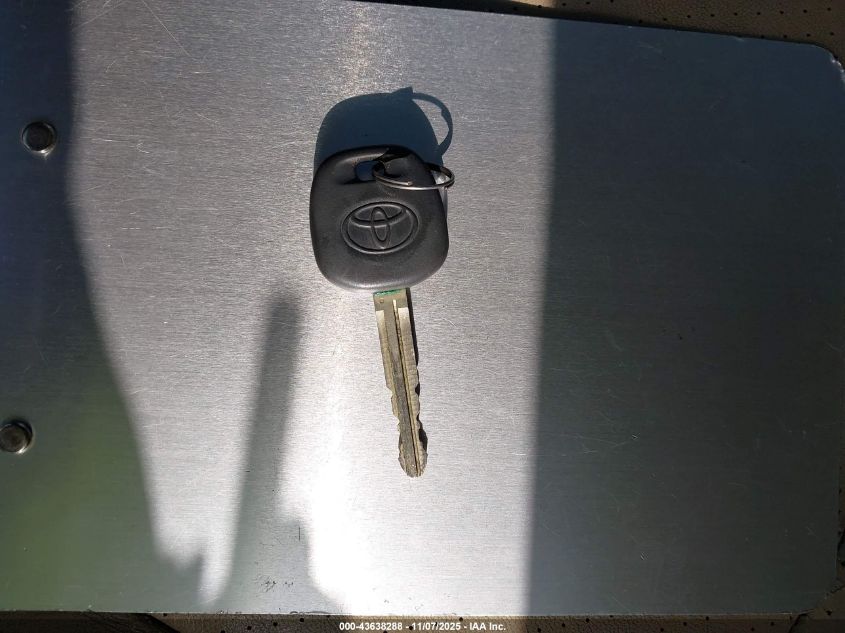 2004 Toyota Highlander Limited V6 VIN: JTEEP21A640010506 Lot: 43638288