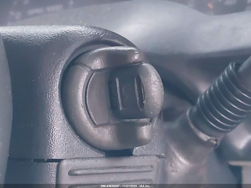 1996 Chevrolet Gmt-400 C1500 VIN: 1GCEC14W6TZ183079 Lot: 43638297