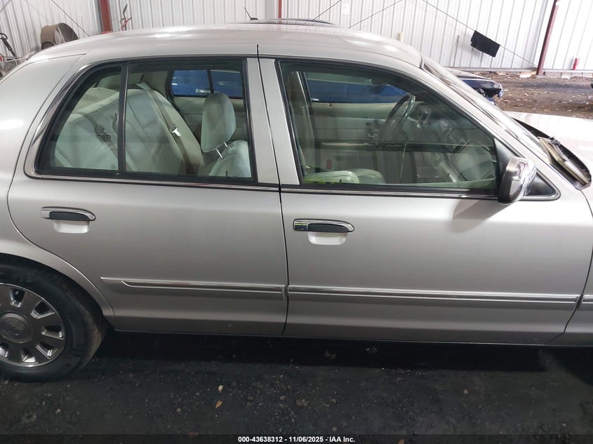 2MEHM75V78X615242 2008 MERCURY GRAND MARQUIS photo no. 13