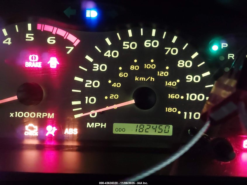 2003 Toyota Sequoia Limited V8 VIN: 5TDBT48A93S199748 Lot: 43638320