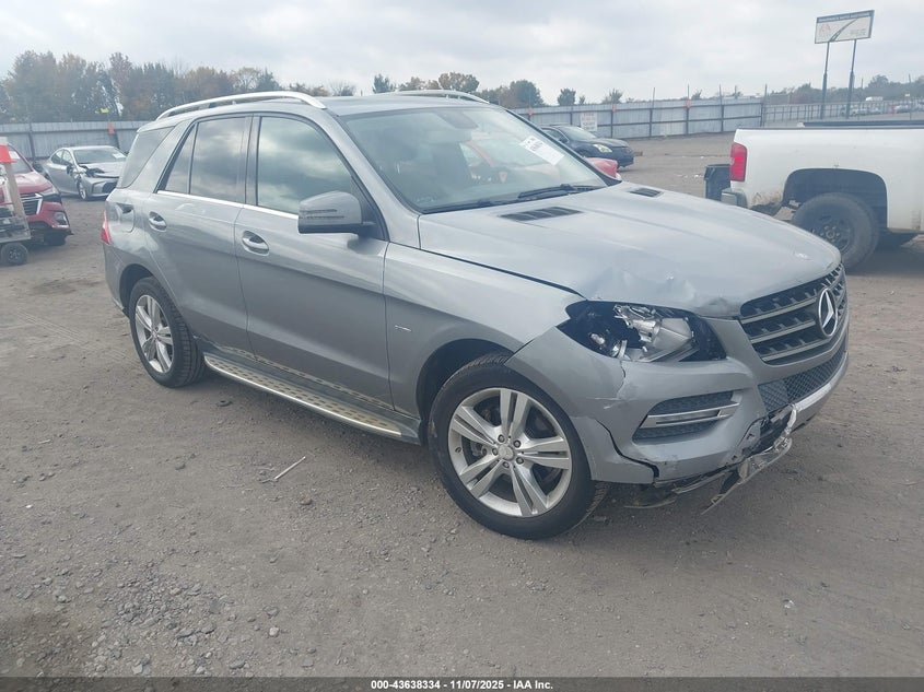 MERCEDES-BENZ M-CLASS 4MATIC