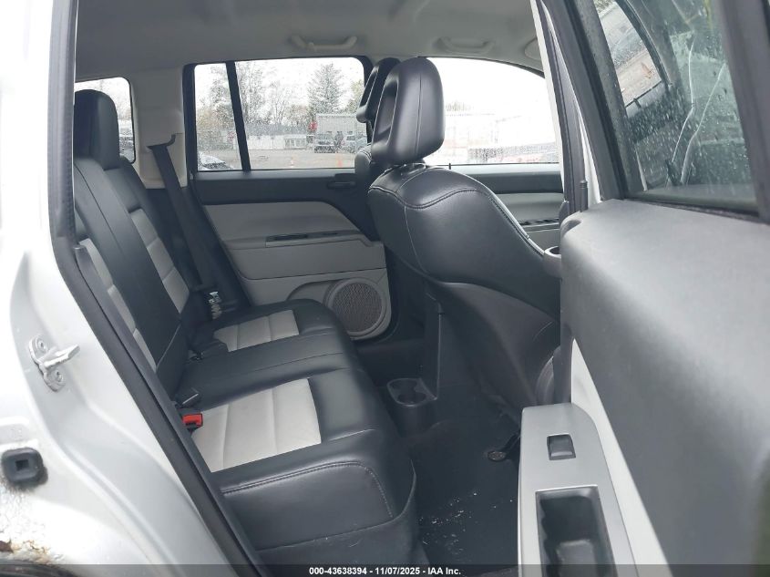 2007 Jeep Compass Limited VIN: 1J8FT57W77D221986 Lot: 43638394