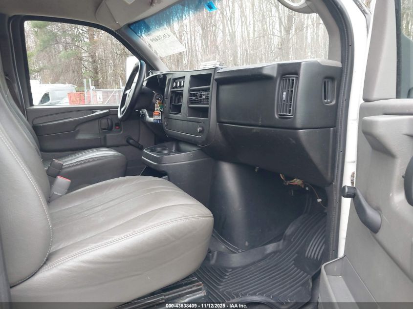 2009 GMC Savana Cutaway Work Van VIN: 1GDGG31C491900651 Lot: 43638409