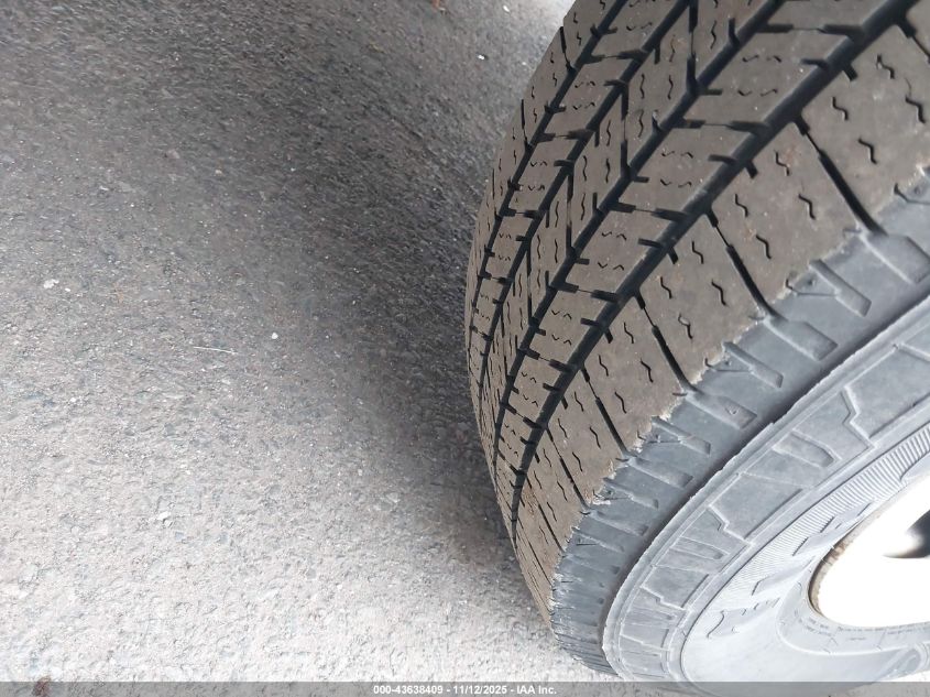 2009 GMC Savana Cutaway Work Van VIN: 1GDGG31C491900651 Lot: 43638409