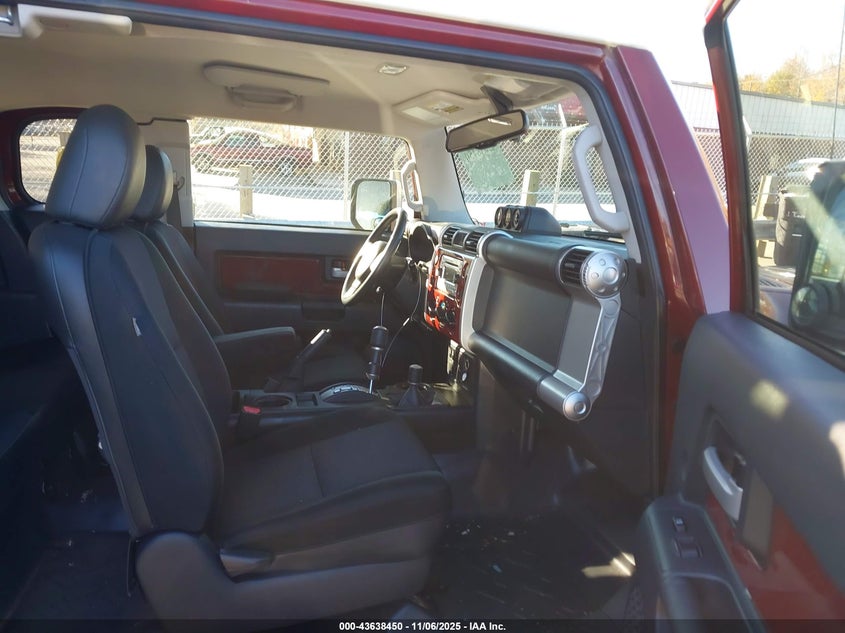 2011 Toyota Fj Cruiser VIN: JTEBU4BF1BK113920 Lot: 43638450