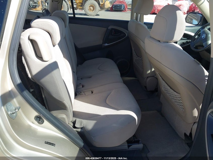 2008 Toyota Rav4 Limited VIN: JTMZD31V386075582 Lot: 43638477