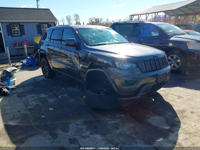 2018 JEEP GRAND CHEROKEE ALTITUDE 4X4 - 1C4RJFAG7JC422012