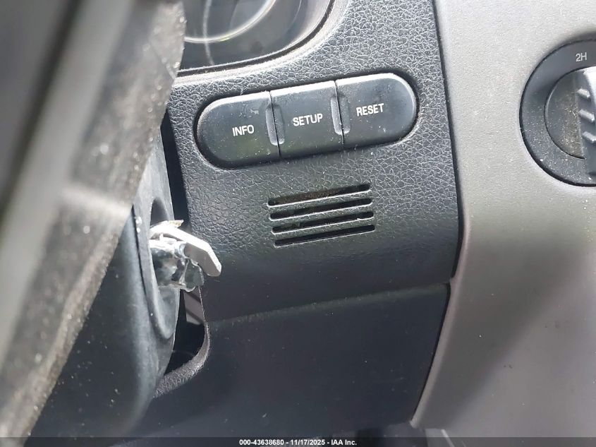 2006 Lincoln Mark Lt VIN: 5LTPW18596FJ10194 Lot: 43638680