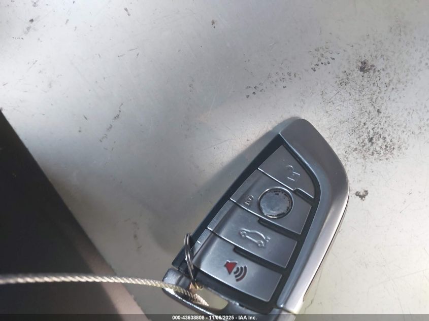 2019 BMW 530I xDrive VIN: WBAJA7C55KWW21815 Lot: 43638808