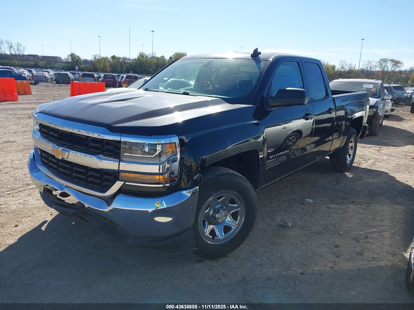 1GCRCNEH8GZ260128 2016 CHEVROLET SILVERADO photo no. 2