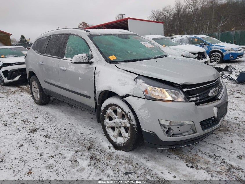 CHEVROLET TRAVERSE LS