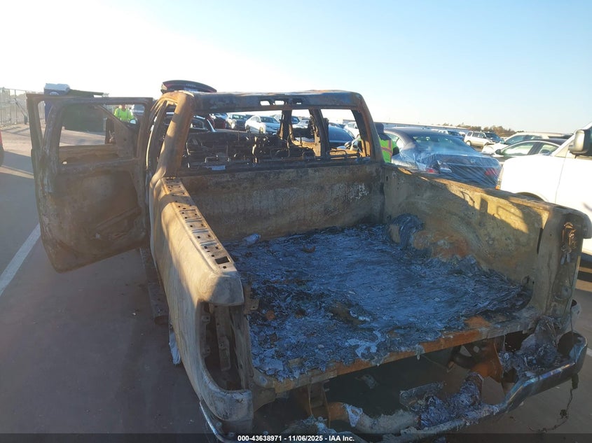 2025 Ram 1500 Big Horn 4X4 5'7 Box VIN: 1C6RRFFG9SN746285 Lot: 43638971