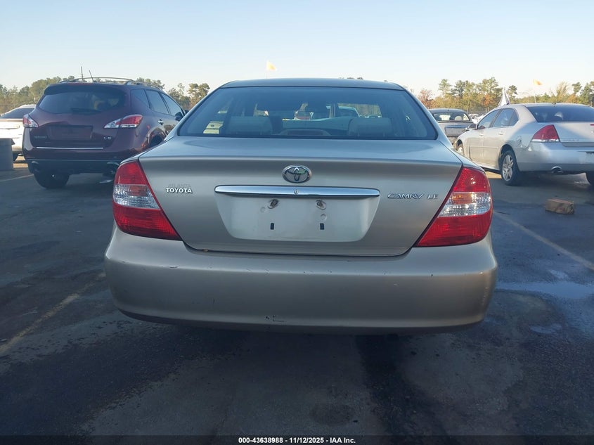 2003 Toyota Camry Le VIN: 4T1BE32K53U681470 Lot: 43638988