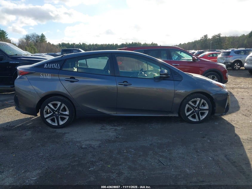 2017 TOYOTA PRIUS THREE TOURING JTDKARFU7H3034113