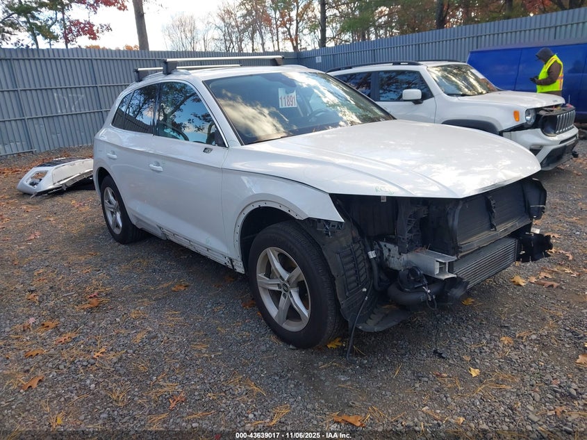 2021 Audi Q5 Premium 45 Tfsi Quattro S Tronic VIN: WA1AAAFY2M2080586 Lot: 43639017