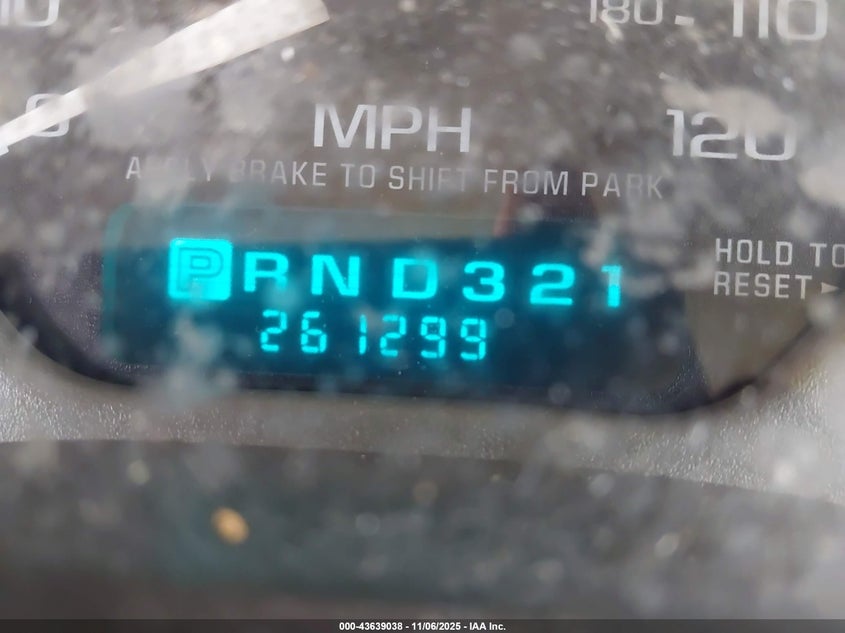 2002 GMC Yukon Denali VIN: 1GKEK63U12J306658 Lot: 43639038