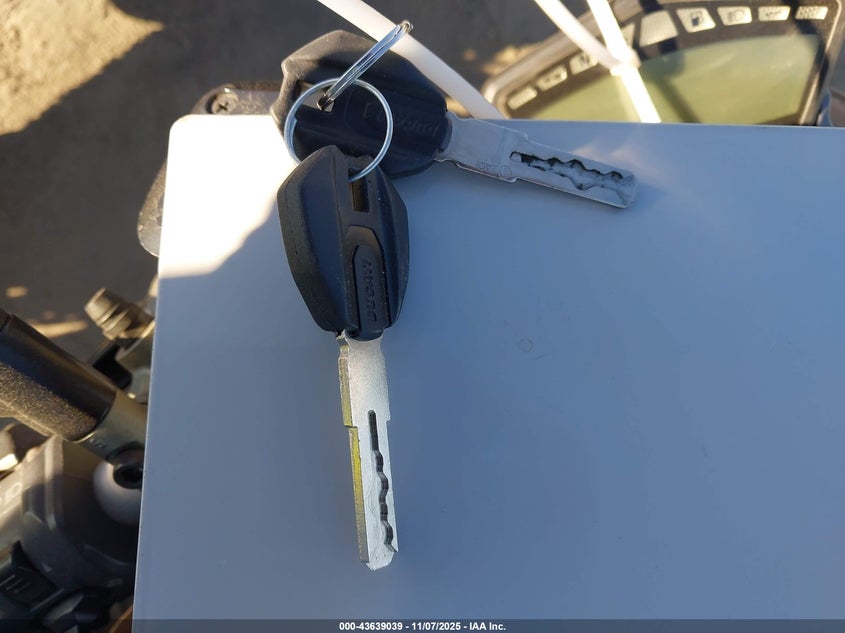 2014 Ducati Streetfighter 848 VIN: ZDM11BMV1EB017909 Lot: 43639039