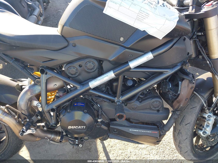 2014 Ducati Streetfighter 848 VIN: ZDM11BMV1EB017909 Lot: 43639039