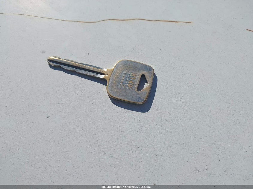 1999 Toyota Camry Le VIN: 4T1BG22K7XU917319 Lot: 43639080