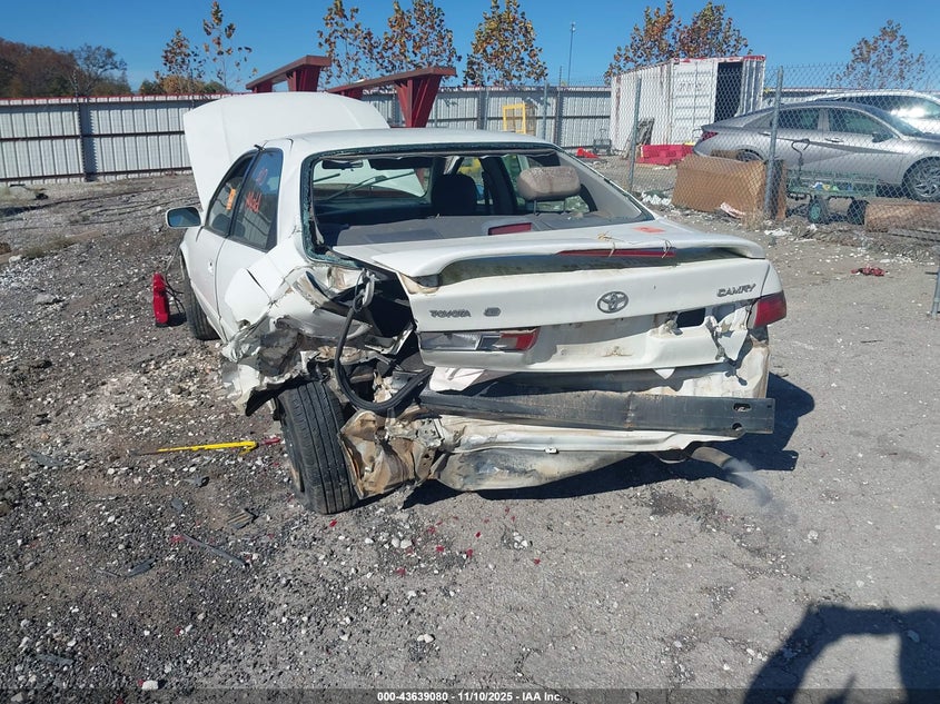 1999 Toyota Camry Le VIN: 4T1BG22K7XU917319 Lot: 43639080