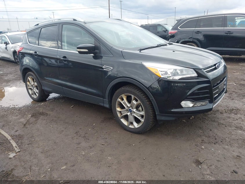 FORD ESCAPE TITANIUM