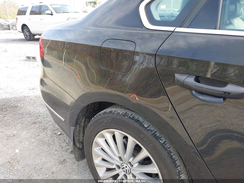 2016 VOLKSWAGEN PASSAT 1.8T SE 1VWBT7A34GC024342