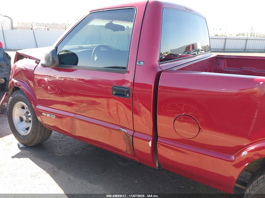 1GCCS1444TK232409 1996 CHEVROLET S-10 PICKUP photo no. 19