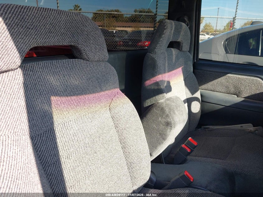 1GCCS1444TK232409 1996 CHEVROLET S-10 PICKUP photo no. 8