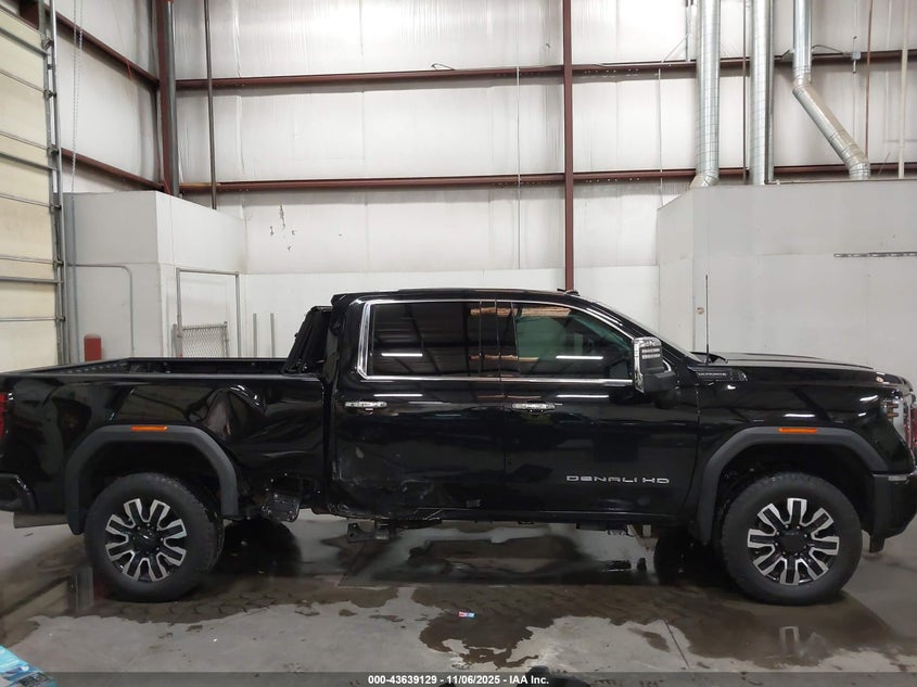 2024 GMC Sierra 2500Hd 4Wd Standard Bed Denali Ultimate VIN: 1GT49XEY1RF136422 Lot: 43639129