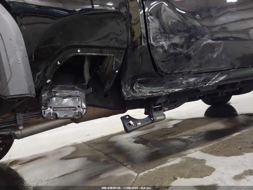 2024 GMC Sierra 2500Hd 4Wd Standard Bed Denali Ultimate VIN: 1GT49XEY1RF136422 Lot: 43639129