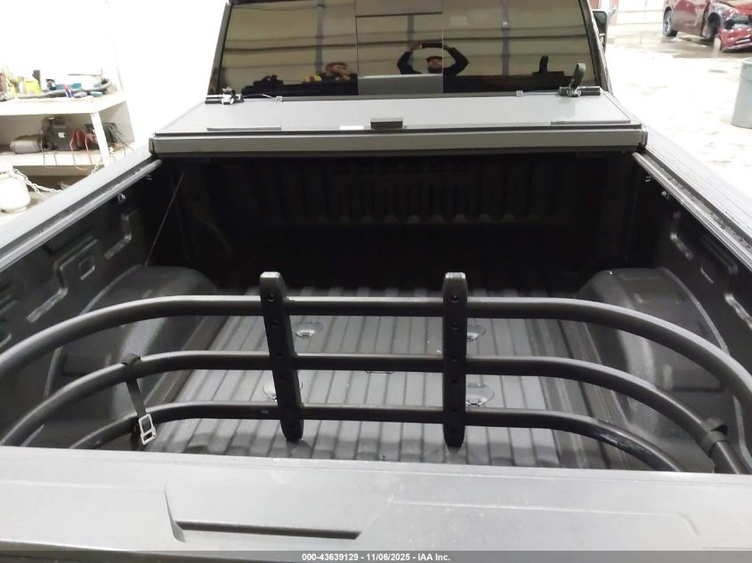 2024 GMC Sierra 2500Hd 4Wd Standard Bed Denali Ultimate VIN: 1GT49XEY1RF136422 Lot: 43639129